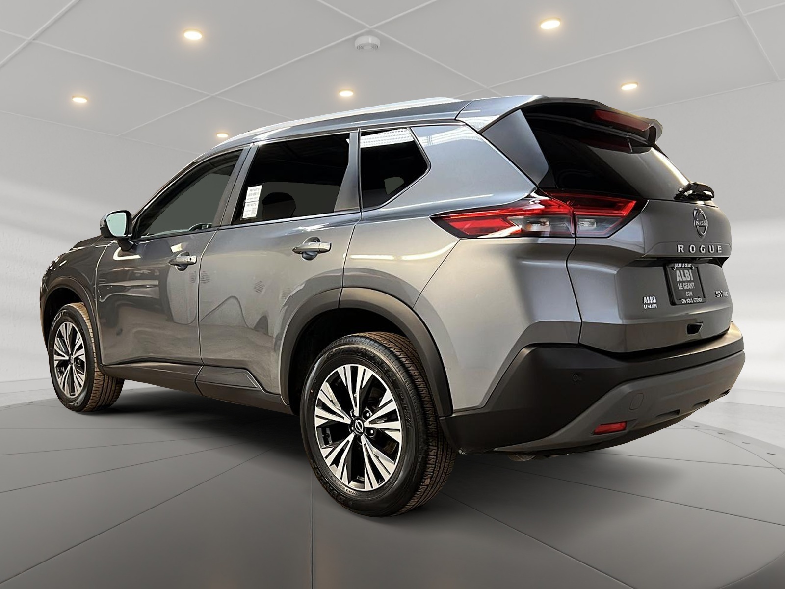 Nissan Rogue SV TOIT PANO 4RM 2023 — photo 6