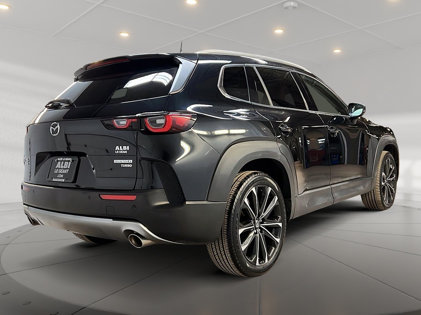 Mazda CX-50 GT TURBO CUIR TOIT PANO NAV 4RM 2024 - image #4