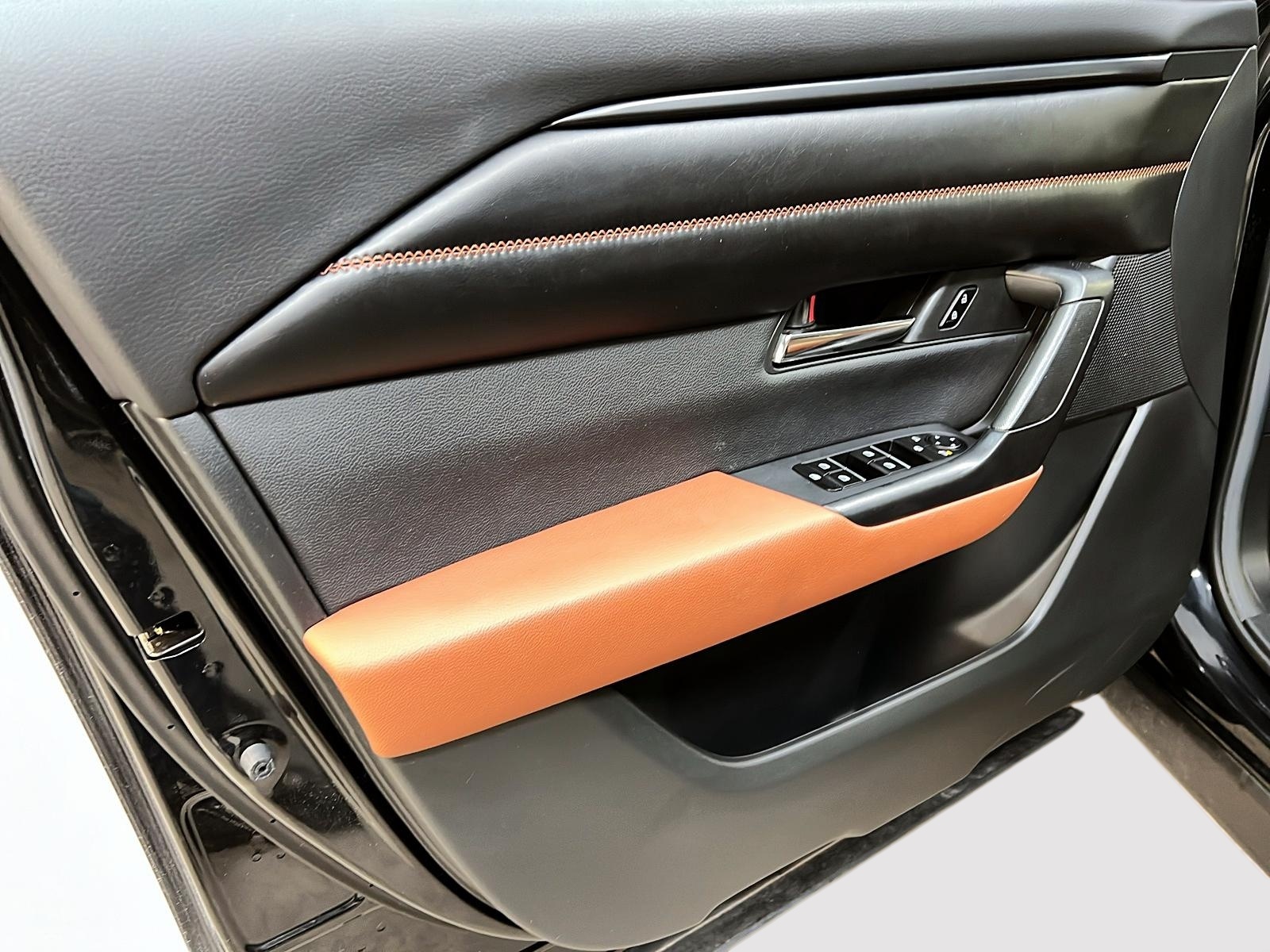 Mazda CX-50 GT TURBO CUIR TOIT PANO NAV 4RM 2024 - image #27