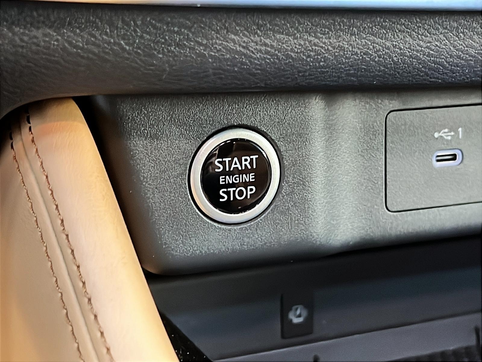 Nissan Rogue 2023 - Image #21