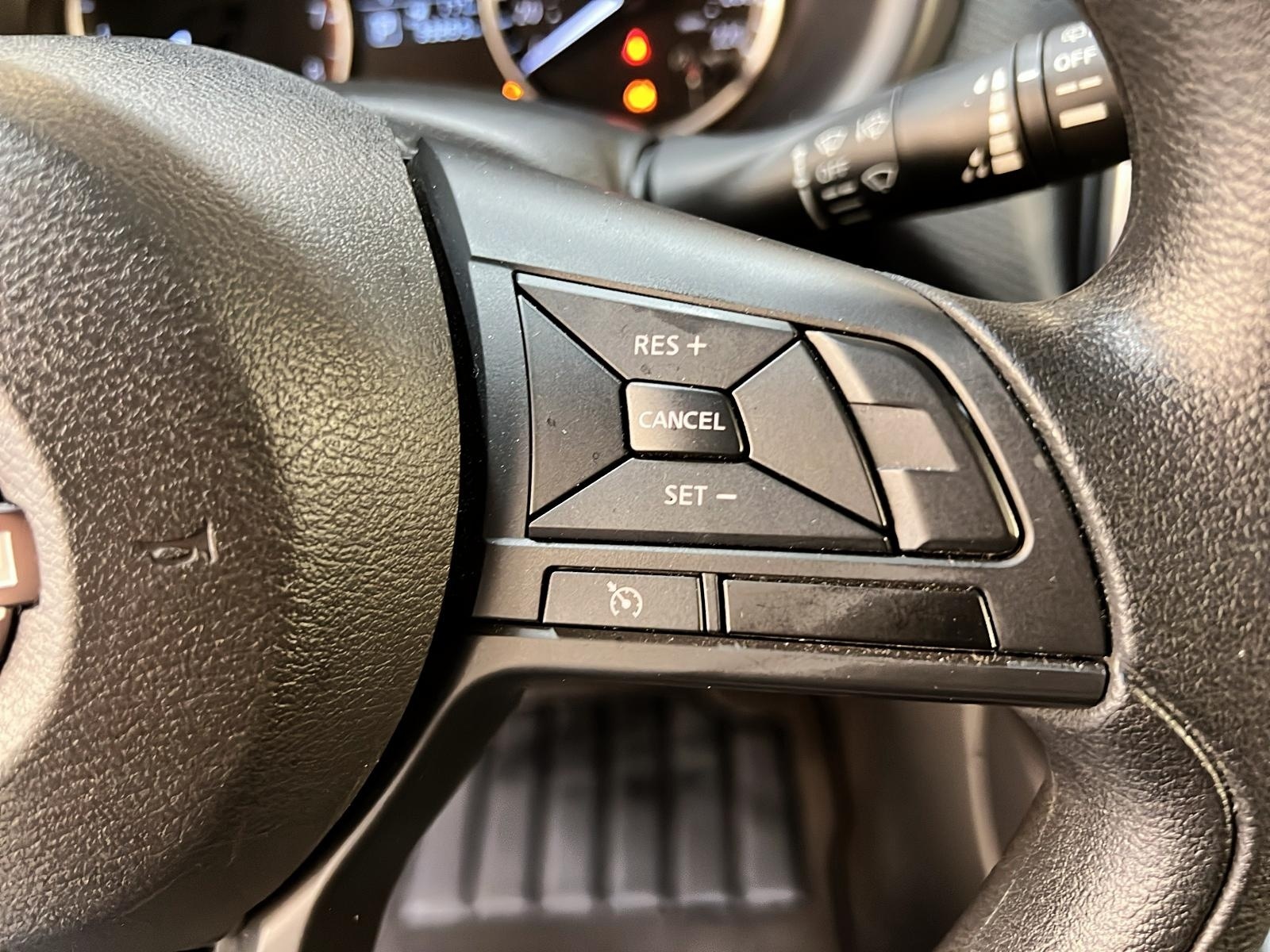 Nissan Kicks S 2024 - image #18