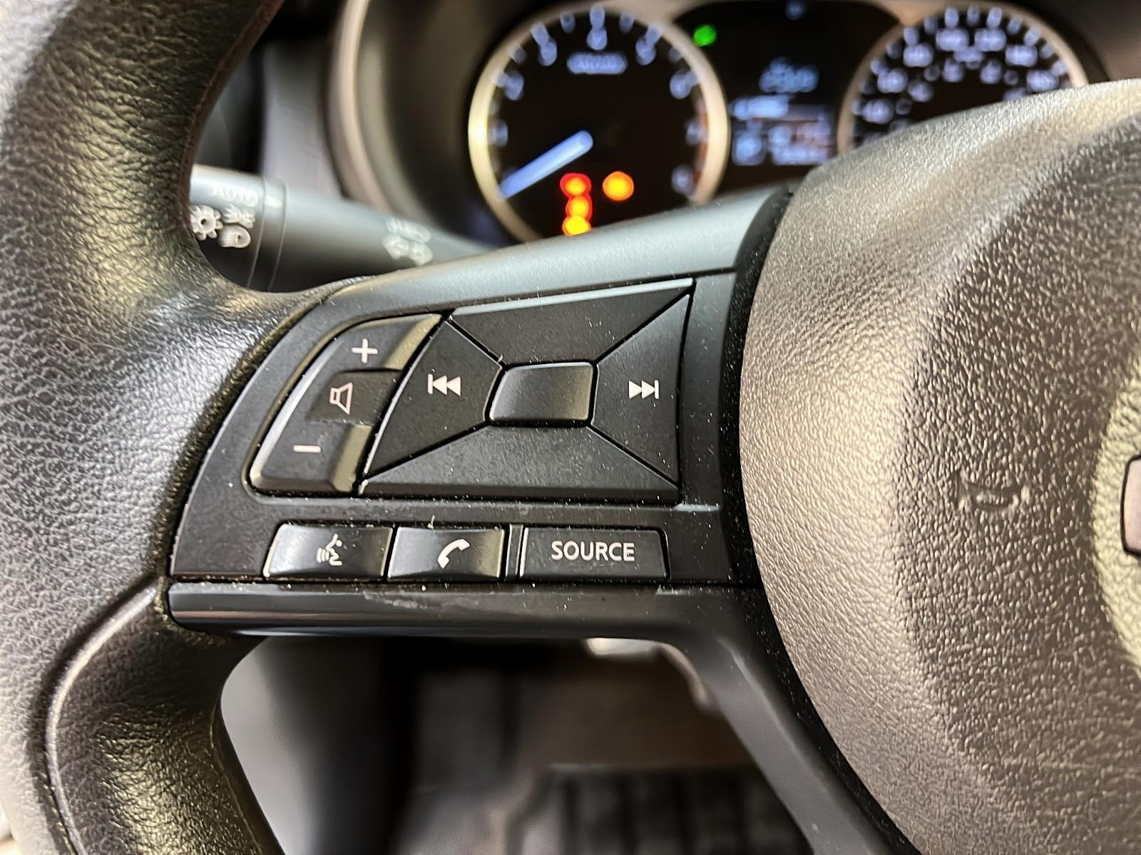 Nissan Kicks S 2024 - image #19