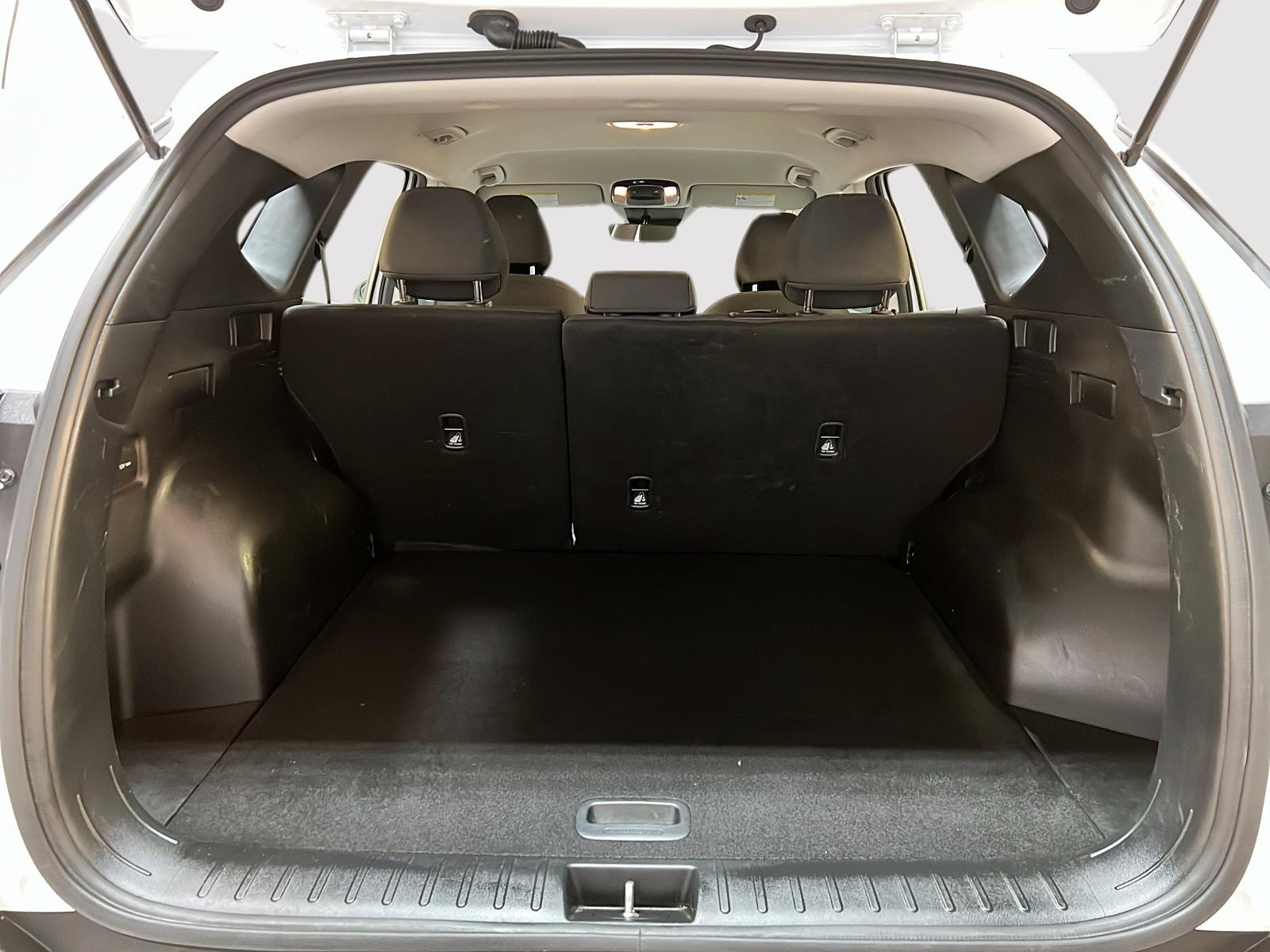 Hyundai Tucson ESSENTIEL 4RM 2023 - image #12