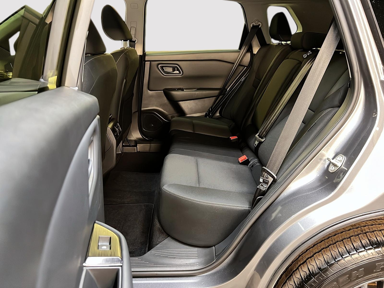 Nissan Rogue S 4RM 2025 - image #9