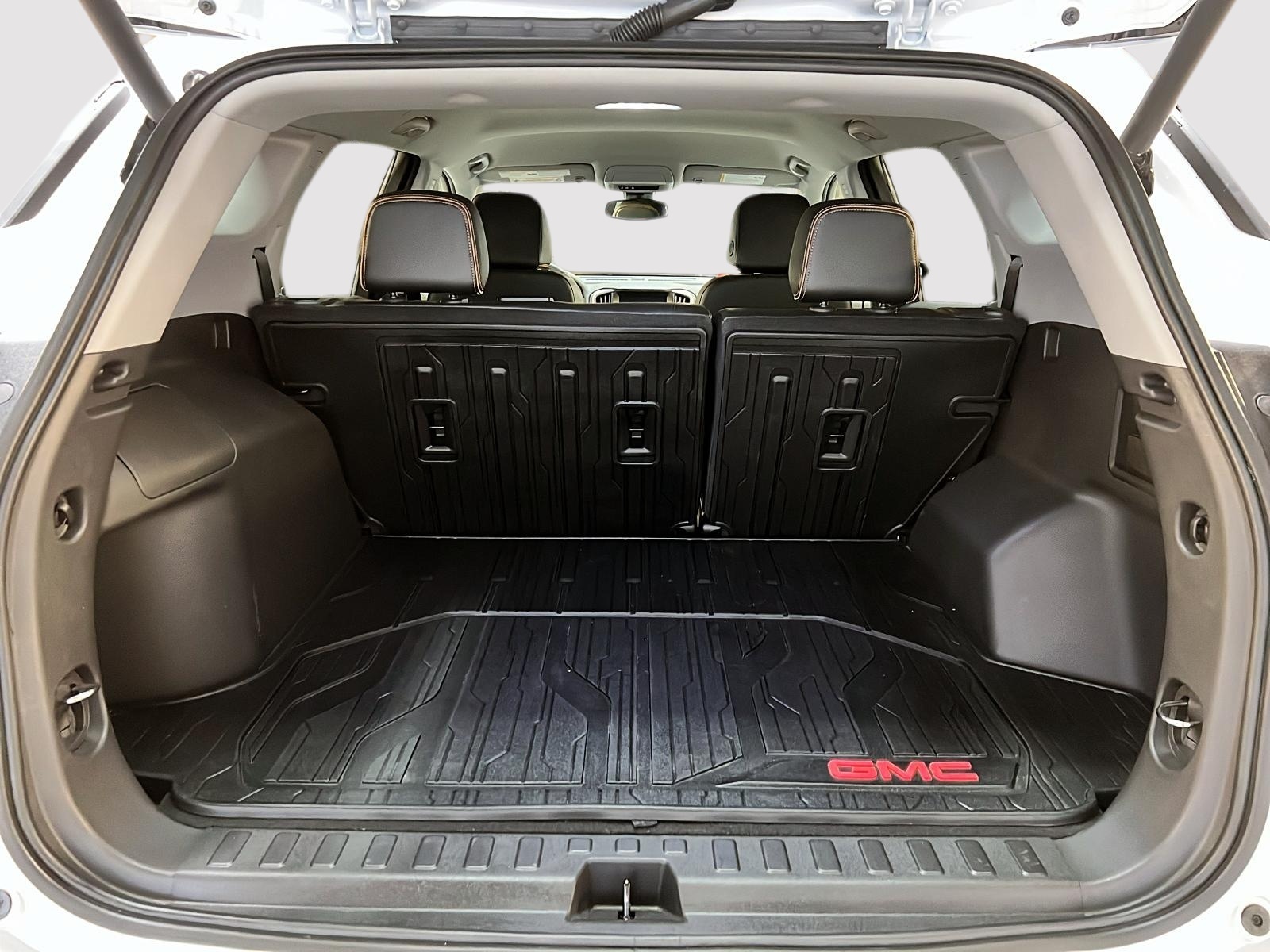 GMC Terrain 2024 - Image #12