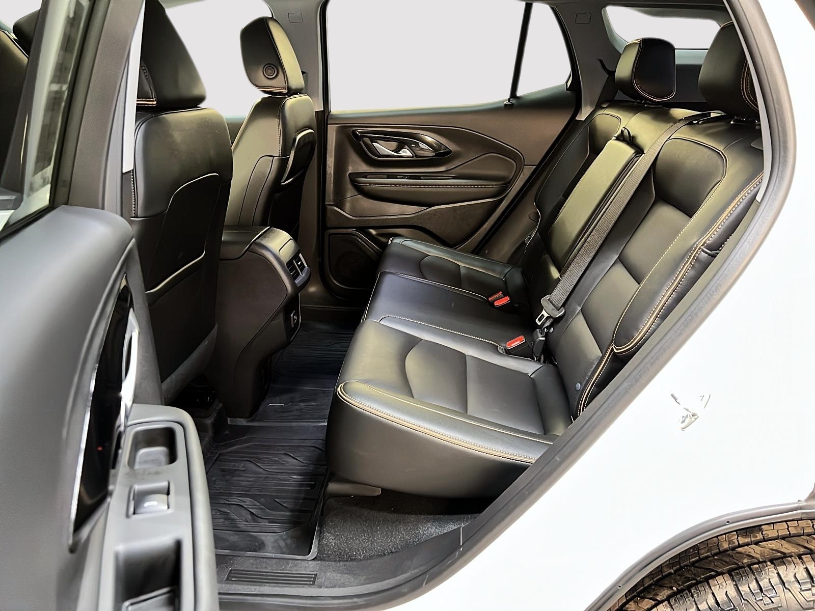 GMC Terrain 2024 - Image #9