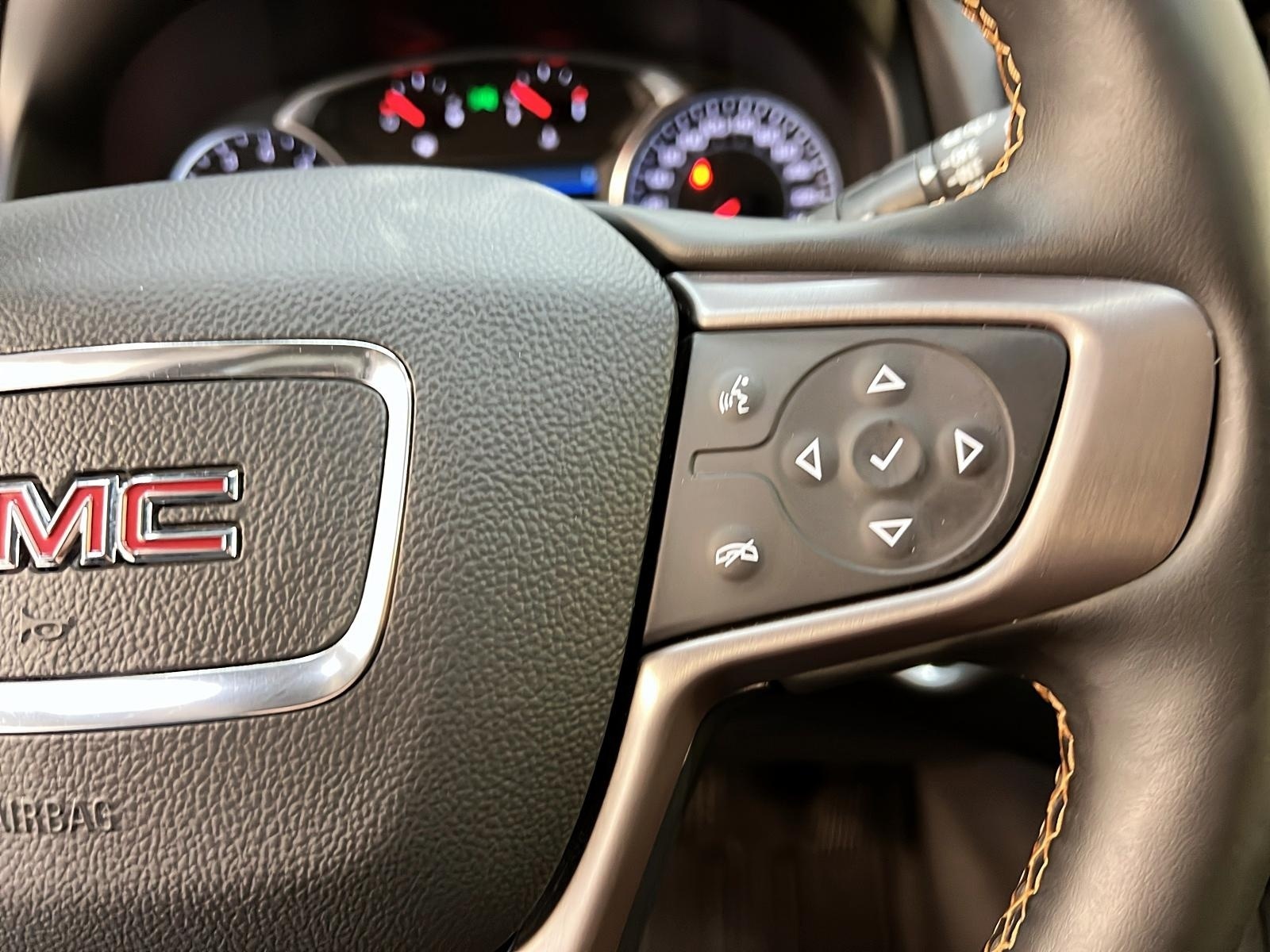 GMC Terrain 2024 - Image #19