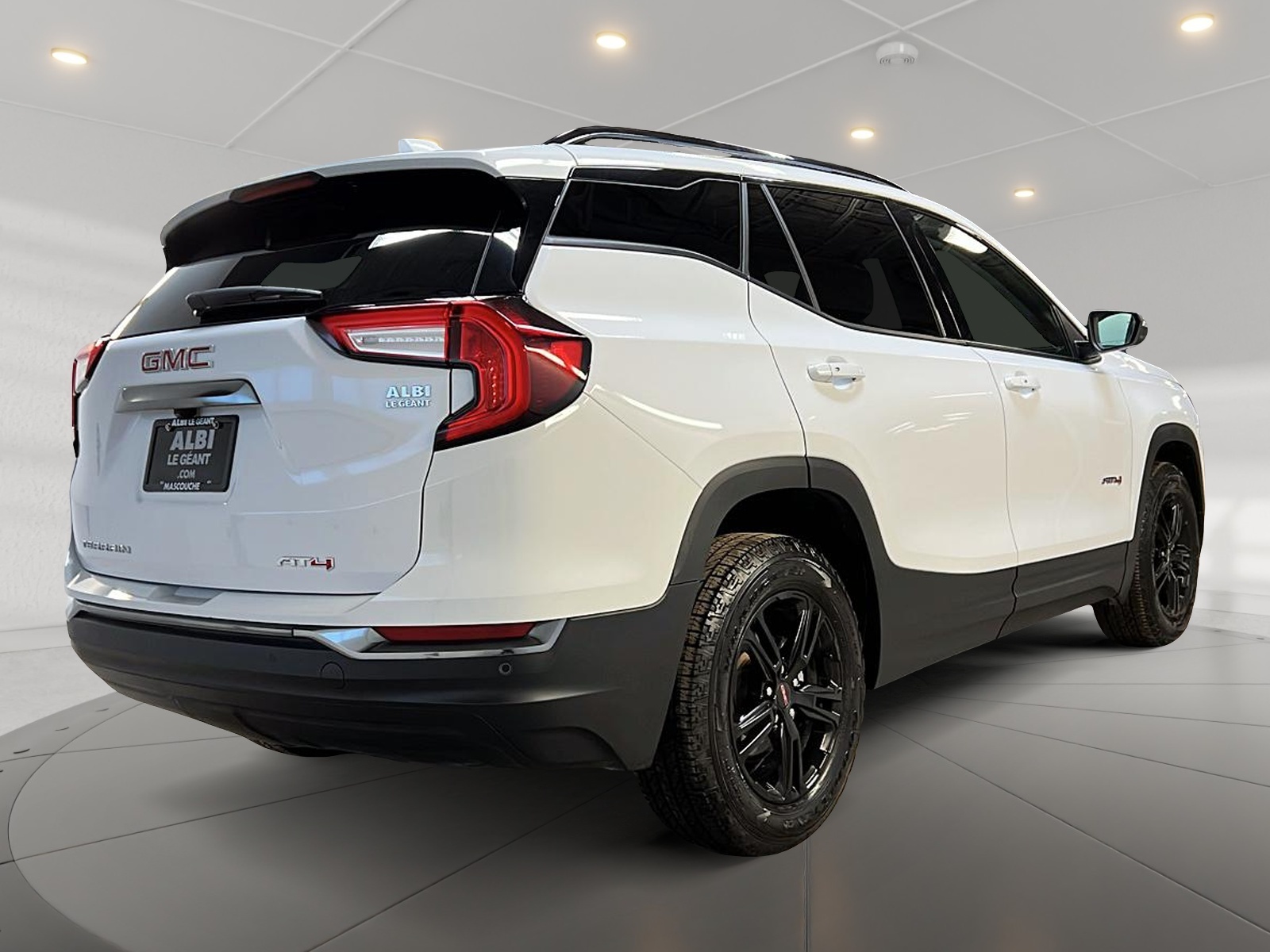 GMC Terrain 2024 - Image #4