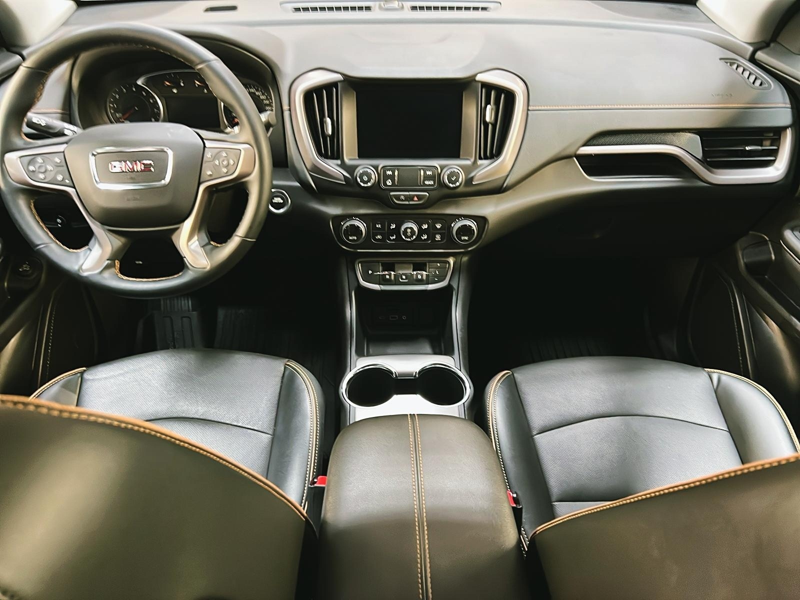 GMC Terrain 2024 - Image #10