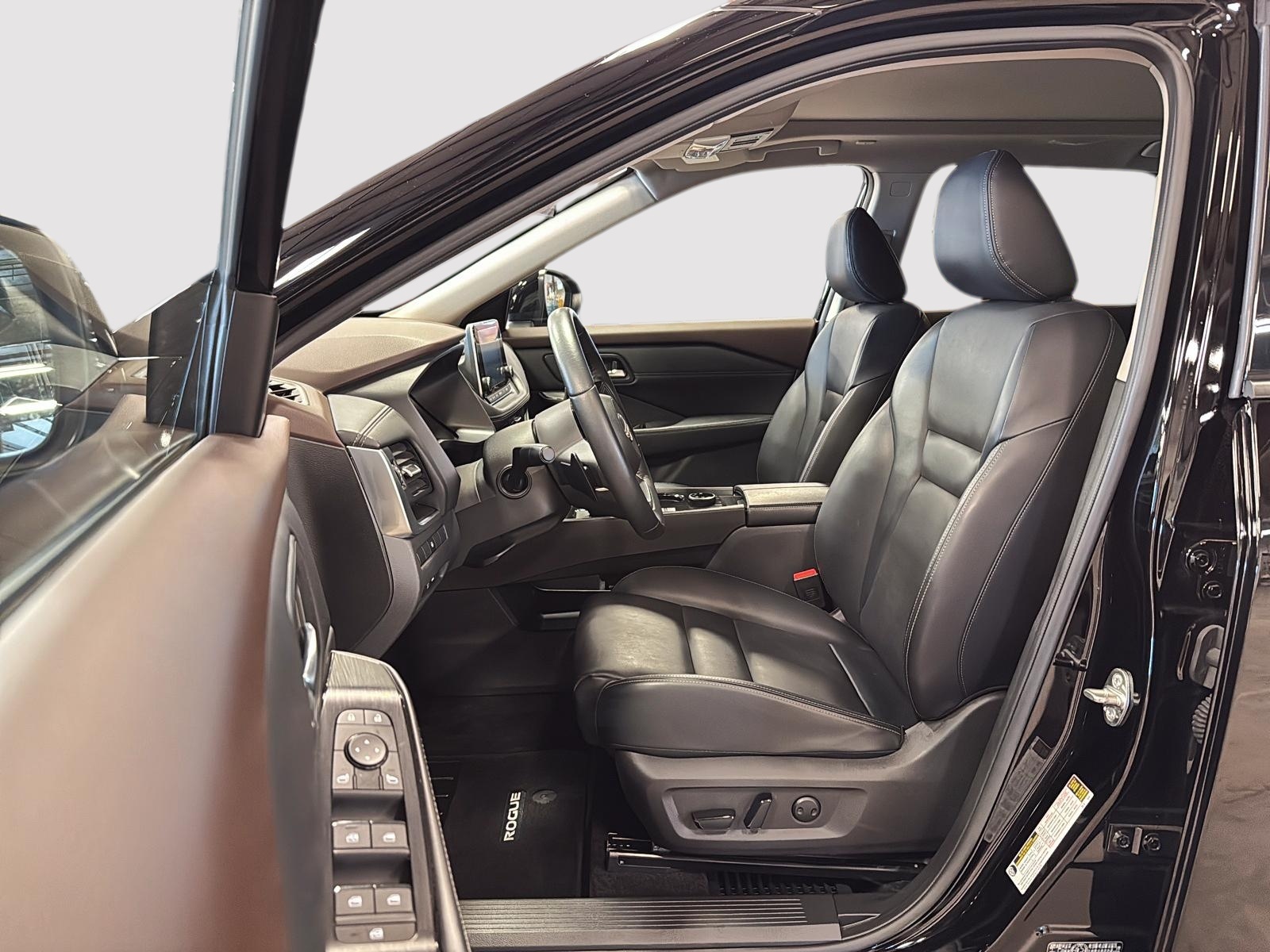 Nissan Rogue 2023 - Image #7