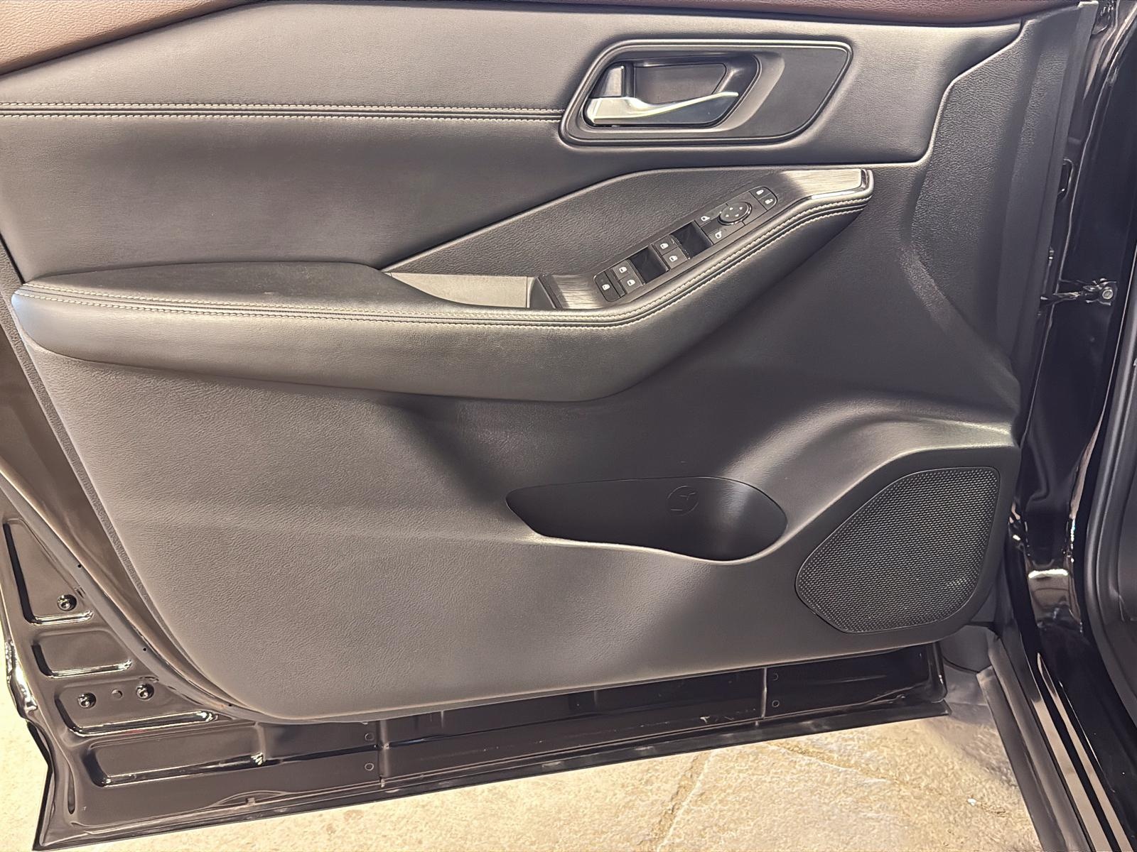 Nissan Rogue 2023 - Image #26