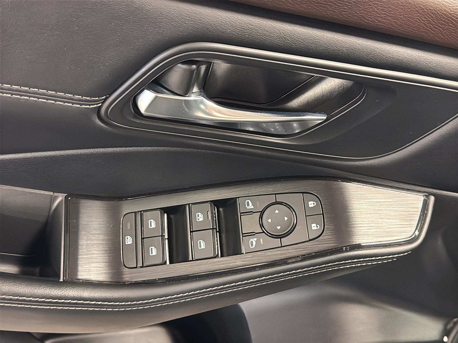Nissan Rogue 2023 - Image #24