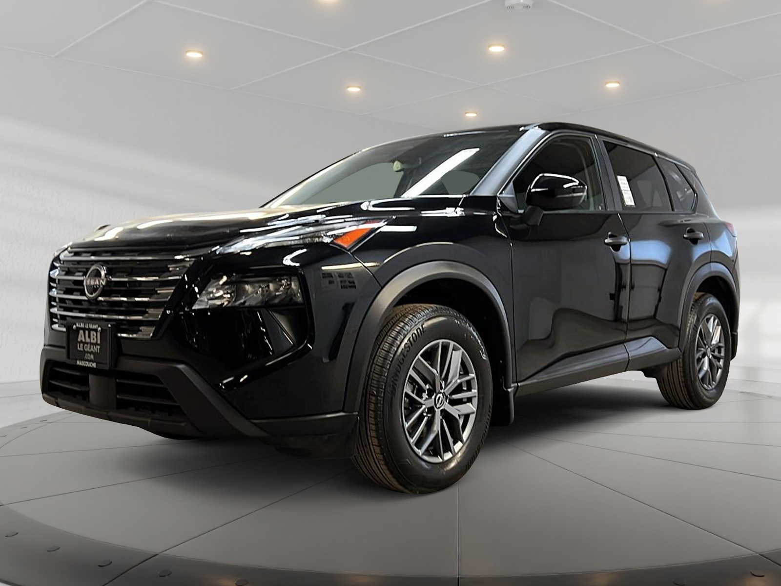 Nissan Rogue 2024 - Image #1