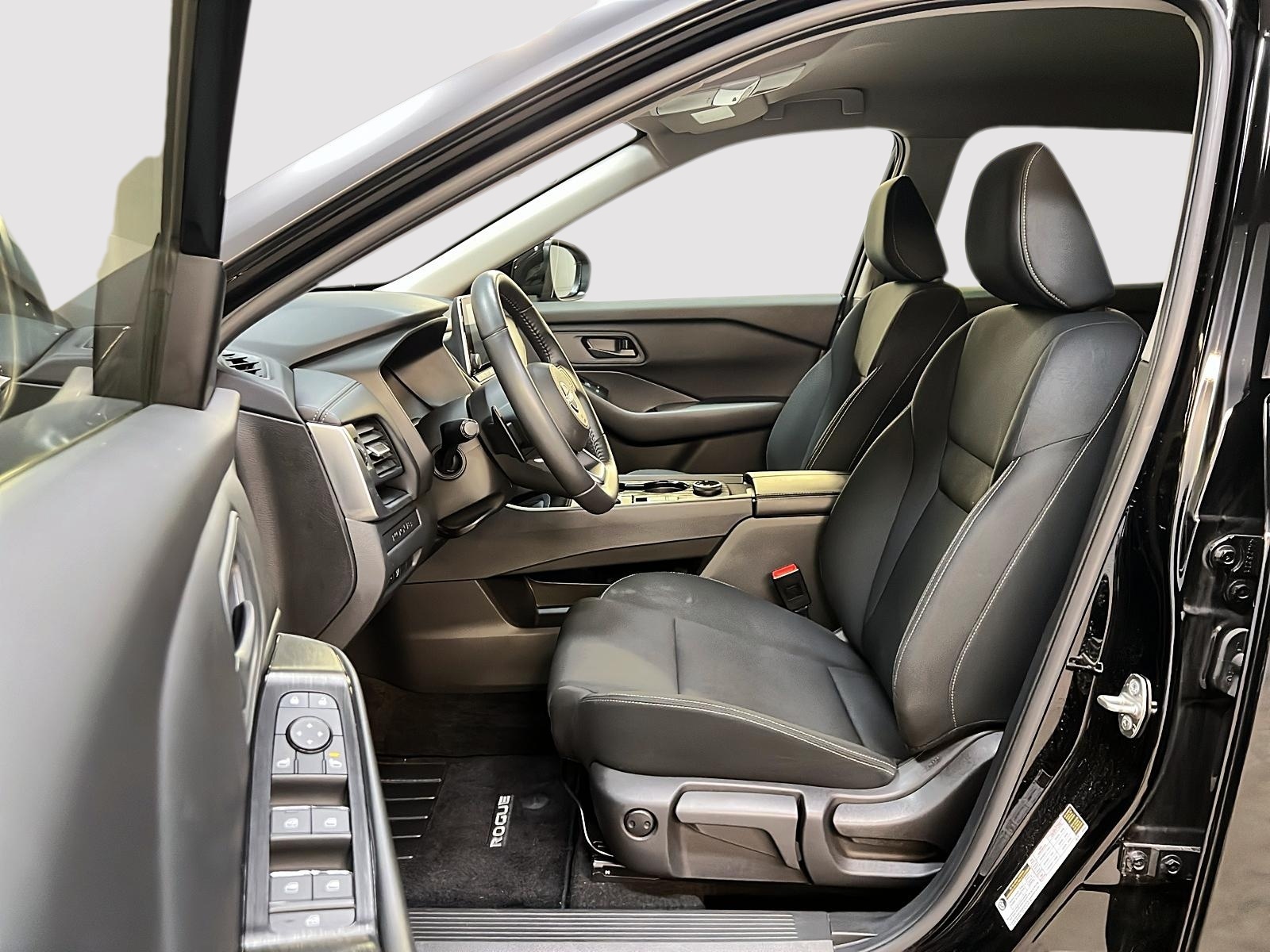 Nissan Rogue 2024 - Image #7