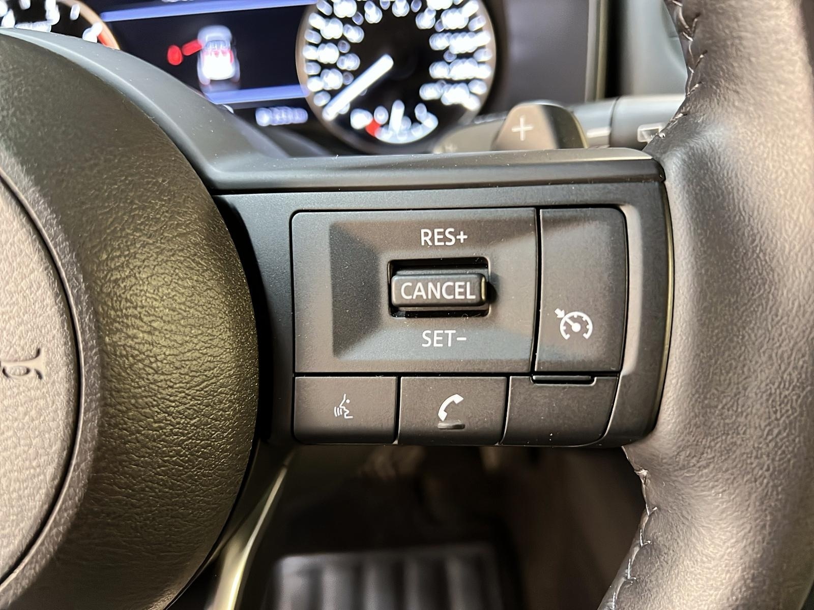 Nissan Rogue S 4RM 2024 - image #18