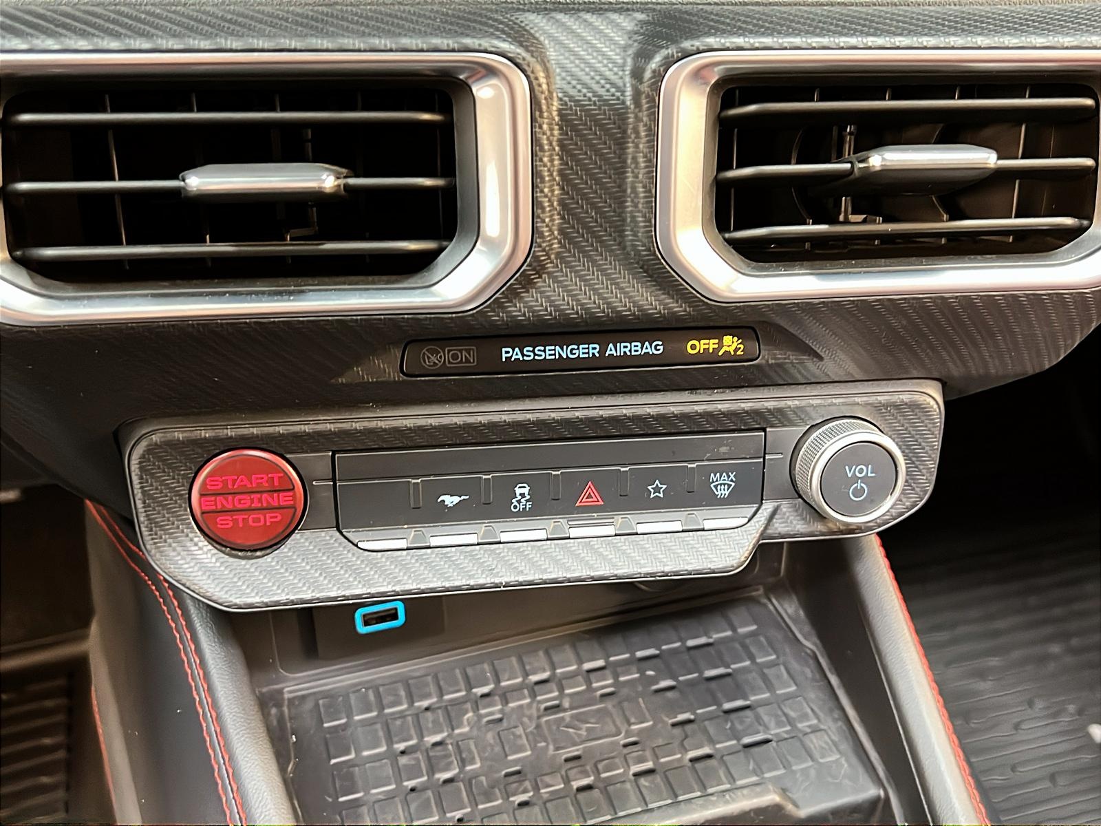 Ford Mustang 2024 - Image #17