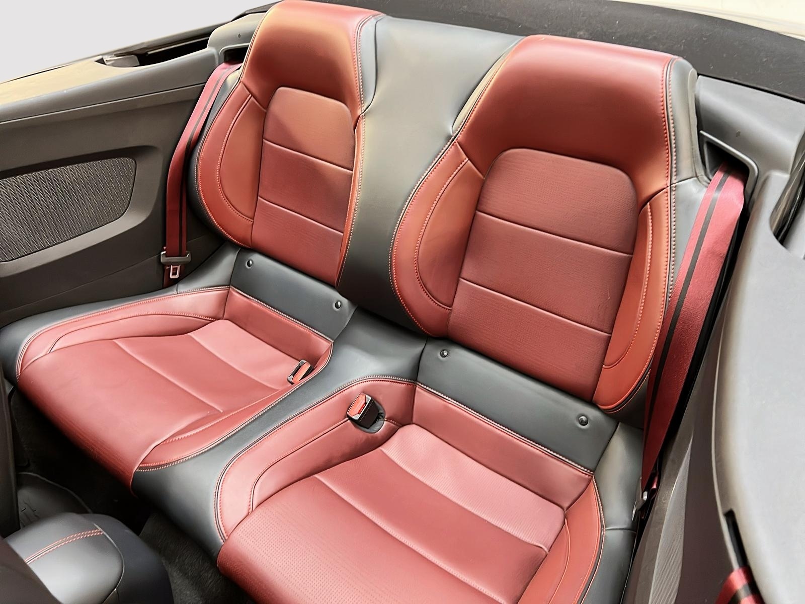 Ford Mustang 2024 - Image #12