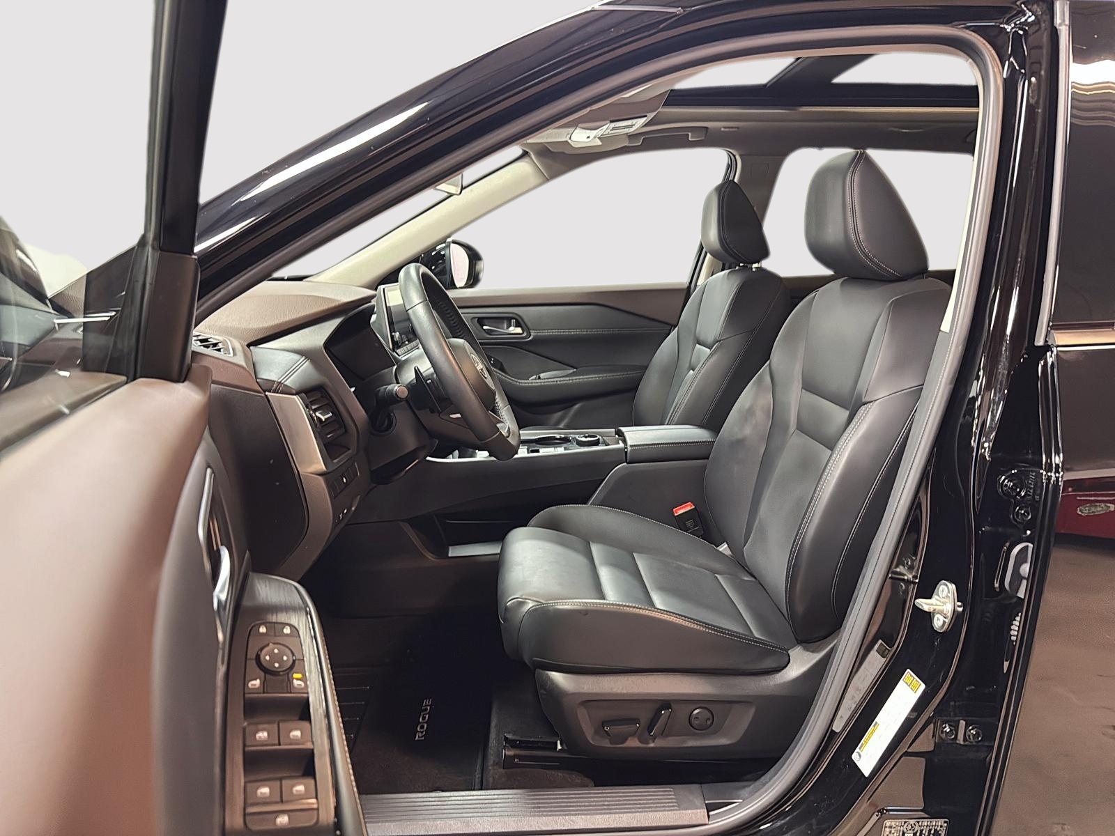 Nissan Rogue SV MIDNIGHT CUIR TOIT PANO 4RM 2023 — photo 7