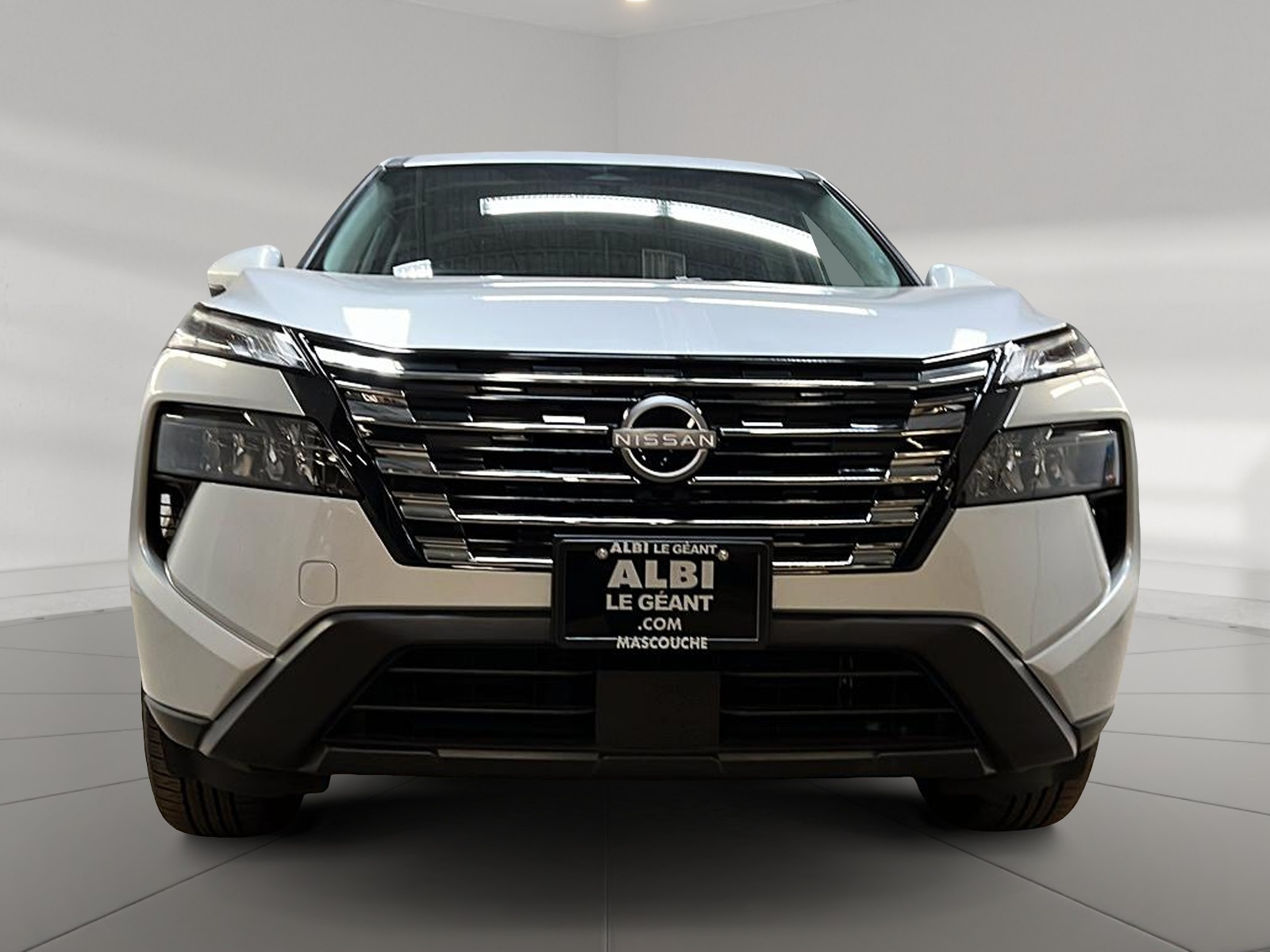 Nissan Rogue 2025 - Image #2