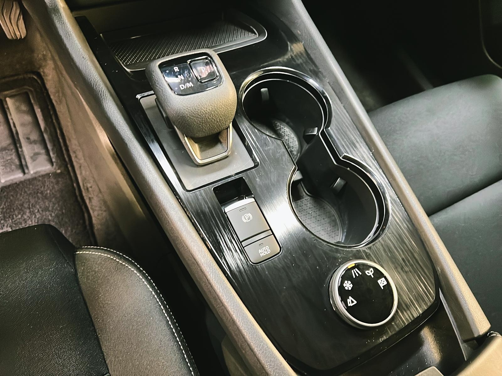 Nissan Rogue S 4RM 2025 - image #13