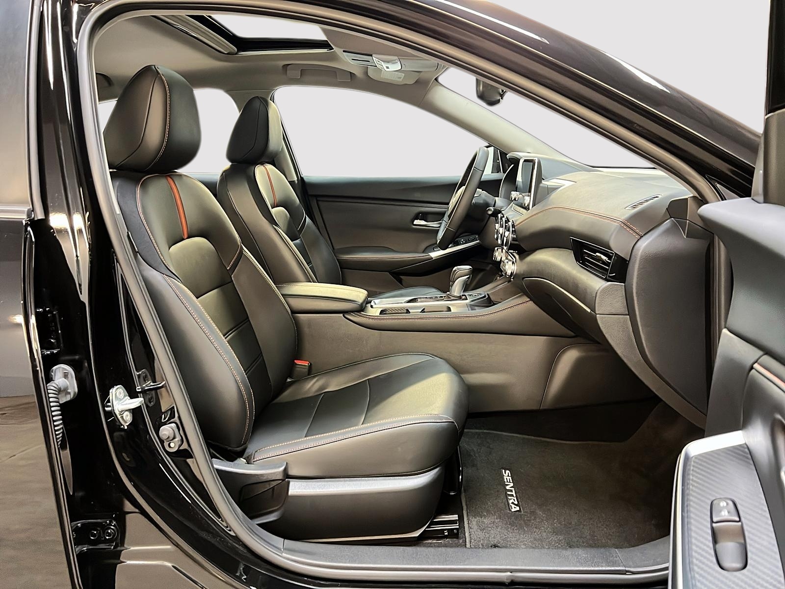 Nissan Sentra SR PREMIUM CUIR TOIT 2023 - image #8