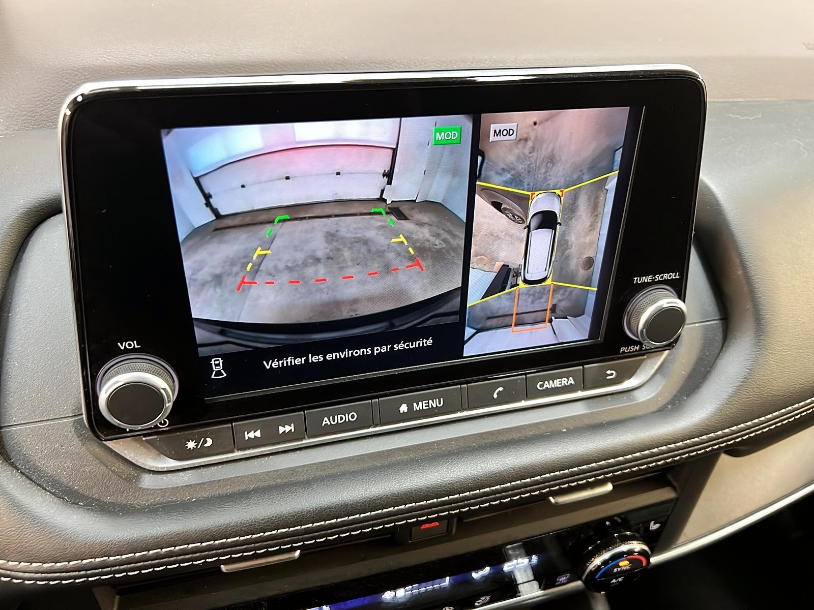 Nissan Rogue SV TOIT PANO 4RM 2023 - image #17