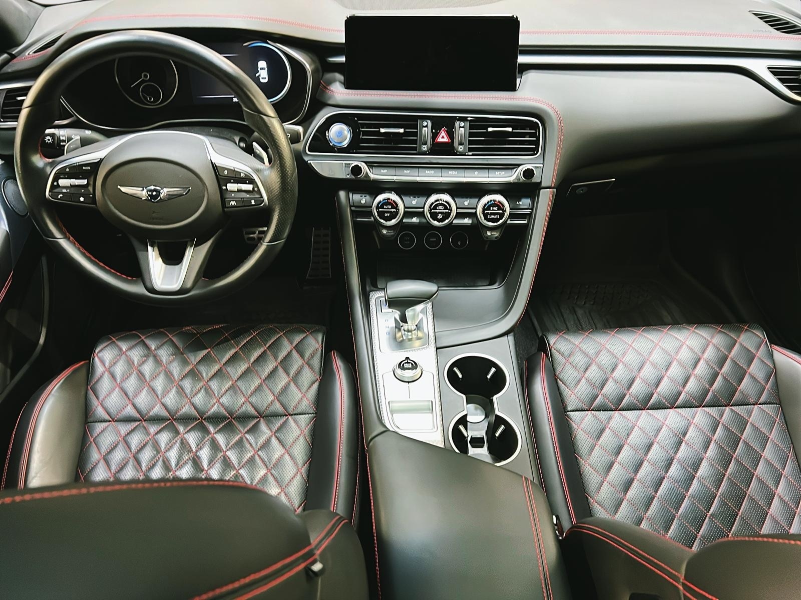 Genesis G70 2023 - Image #11