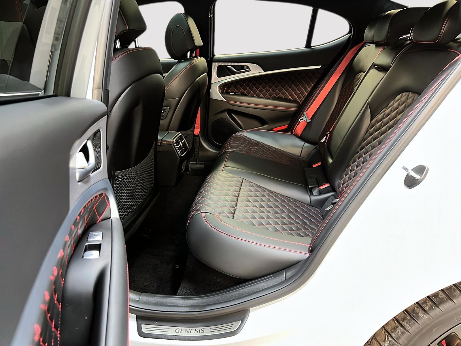 Genesis G70 2023 - Image #9