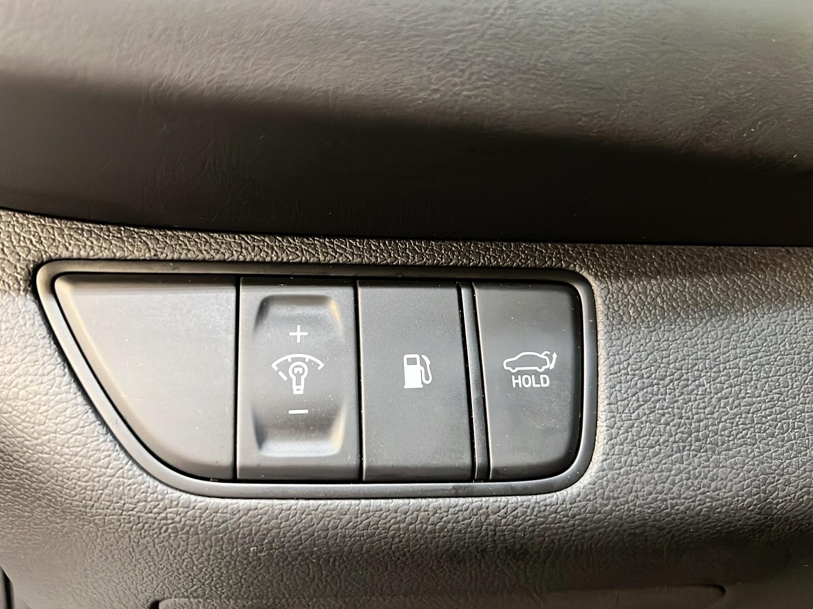 Genesis G70 SPORT 3.3T CUIR TOIT NAV 4RM 2023 - image #23