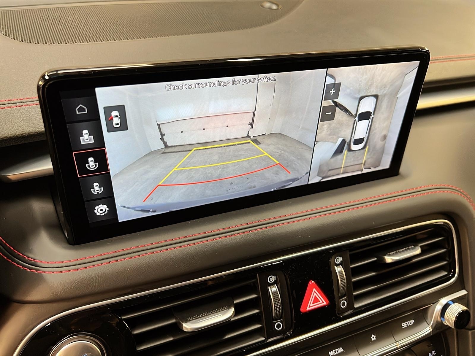 Genesis G70 SPORT 3.3T CUIR TOIT NAV 4RM 2023 - image #18