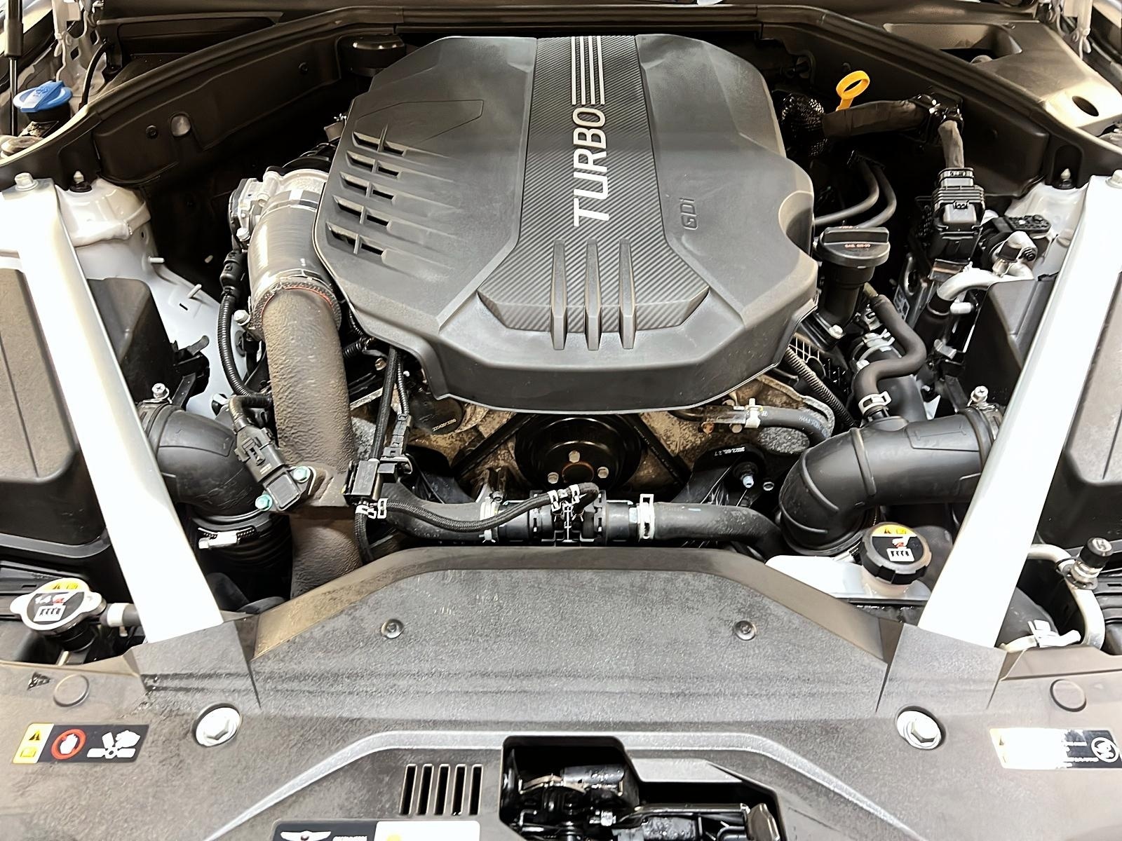 Genesis G70 SPORT 3.3T CUIR TOIT NAV 4RM 2023 - image #12