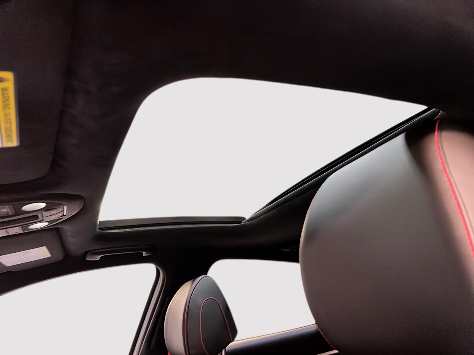 Genesis G70 SPORT 3.3T CUIR TOIT NAV 4RM 2023 - image #10