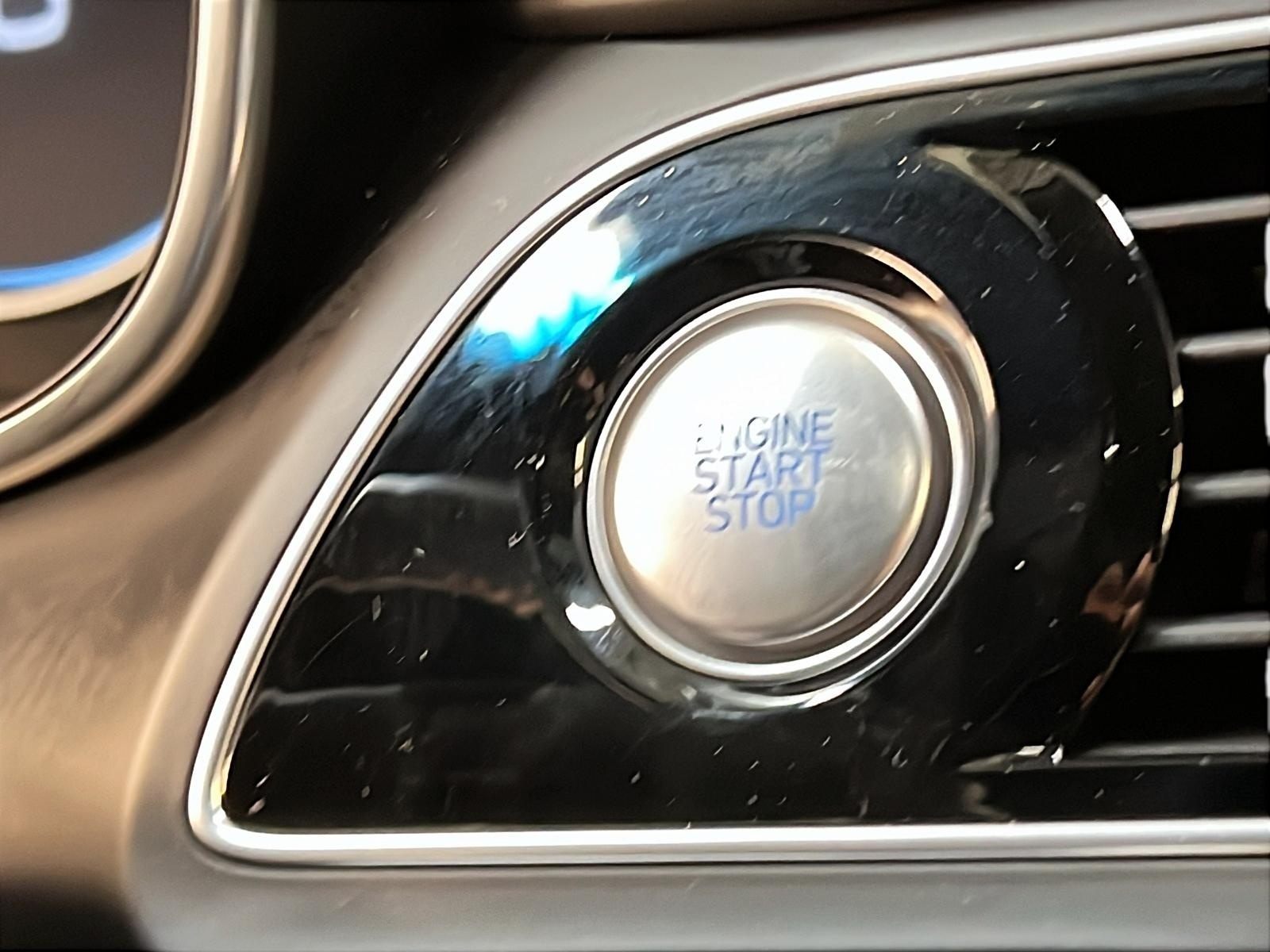 Genesis G70 2023 - Image #20