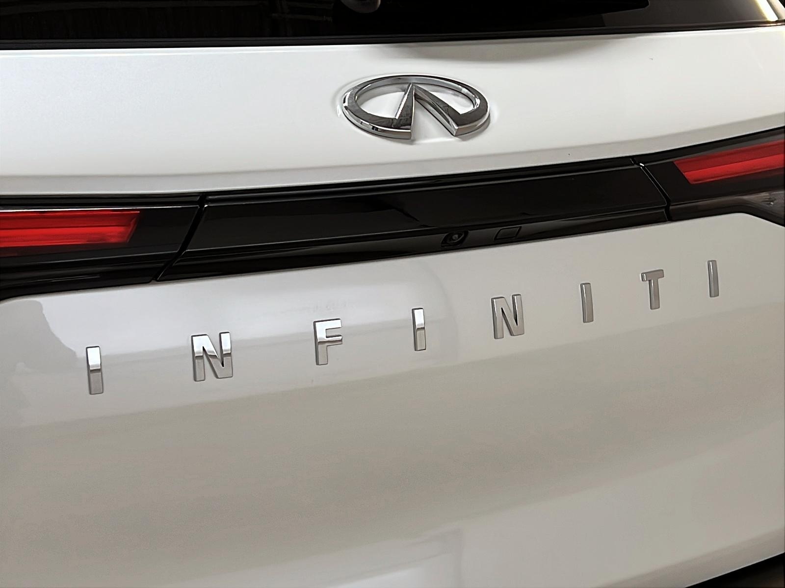 Infiniti QX60 LUXE CUIR TOIT PANO NAV 4RM 2023 - image #31