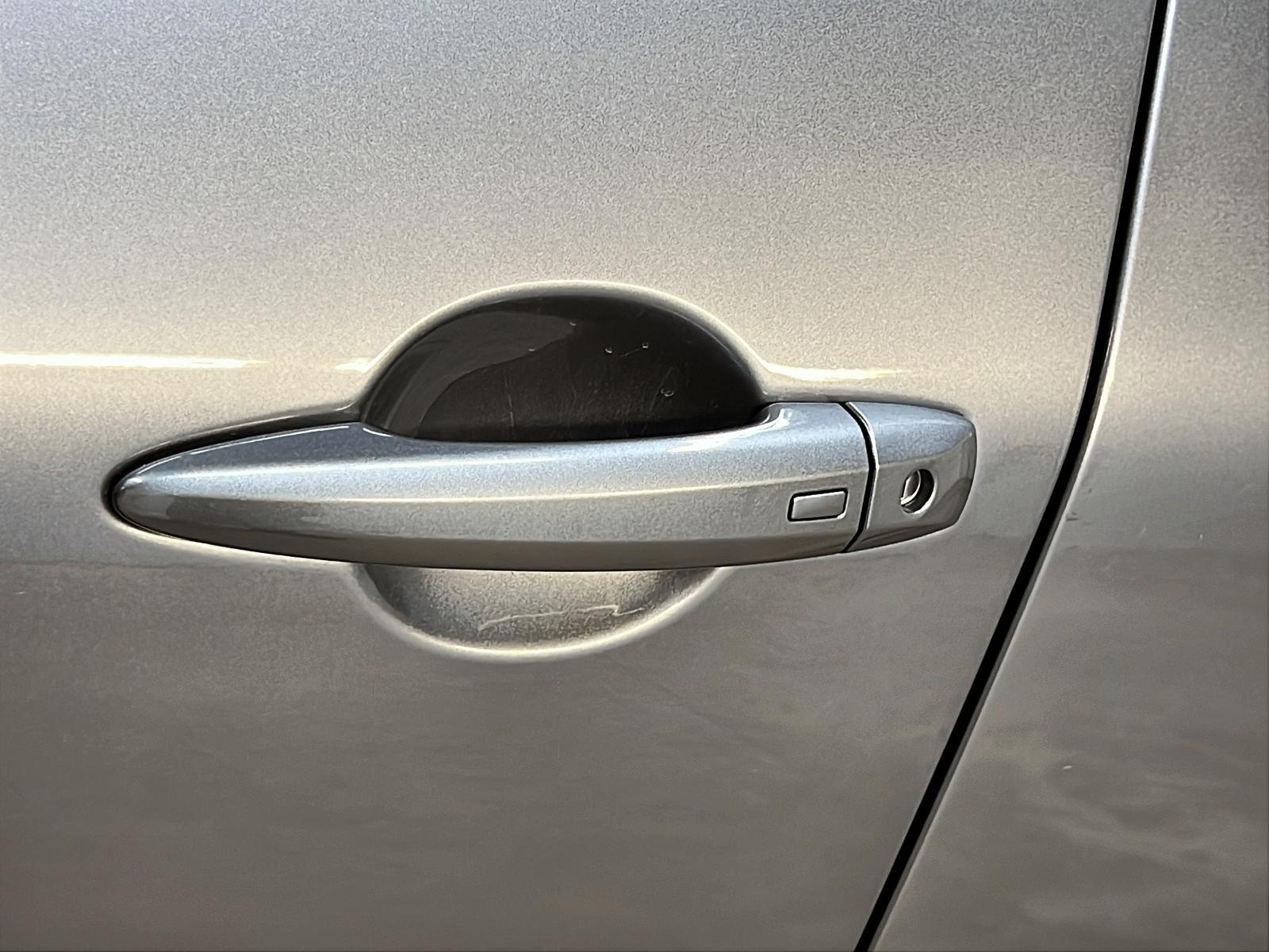Nissan Rogue SL CUIR TOIT PANO NAV 4RM 2023 - image #28