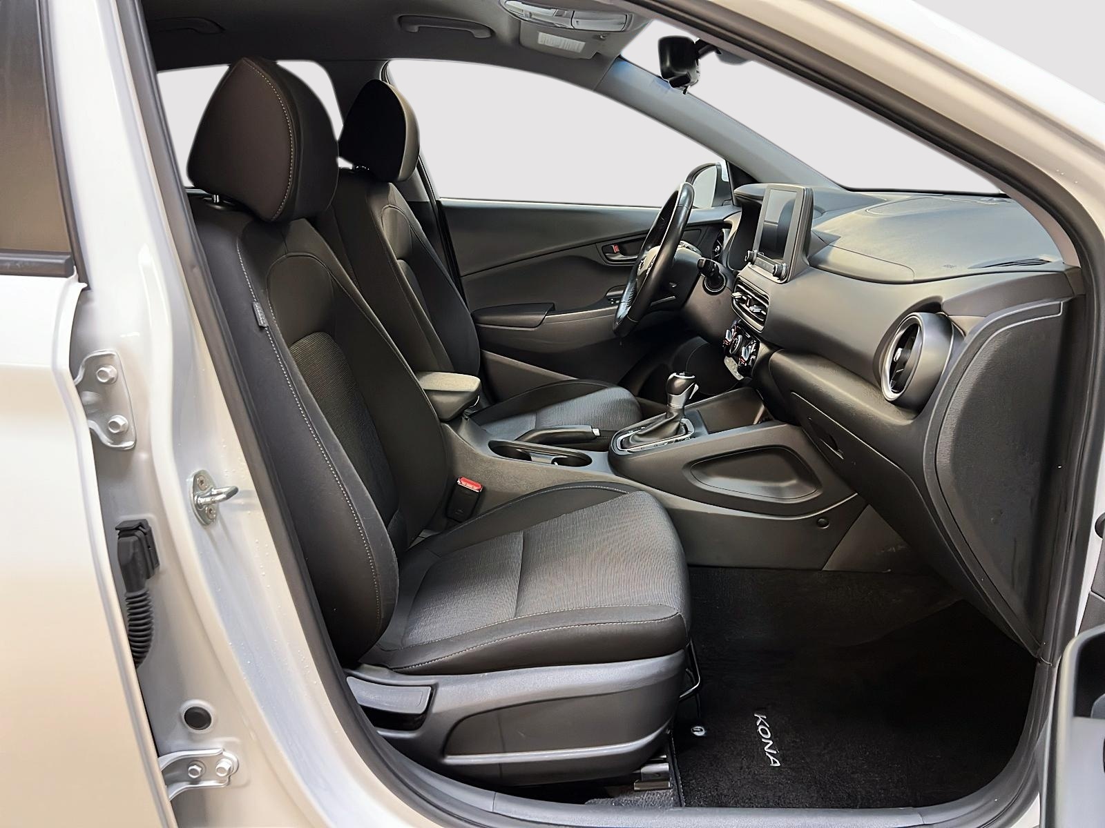 Hyundai Kona PREFERRED 4RM 2022 - image #8