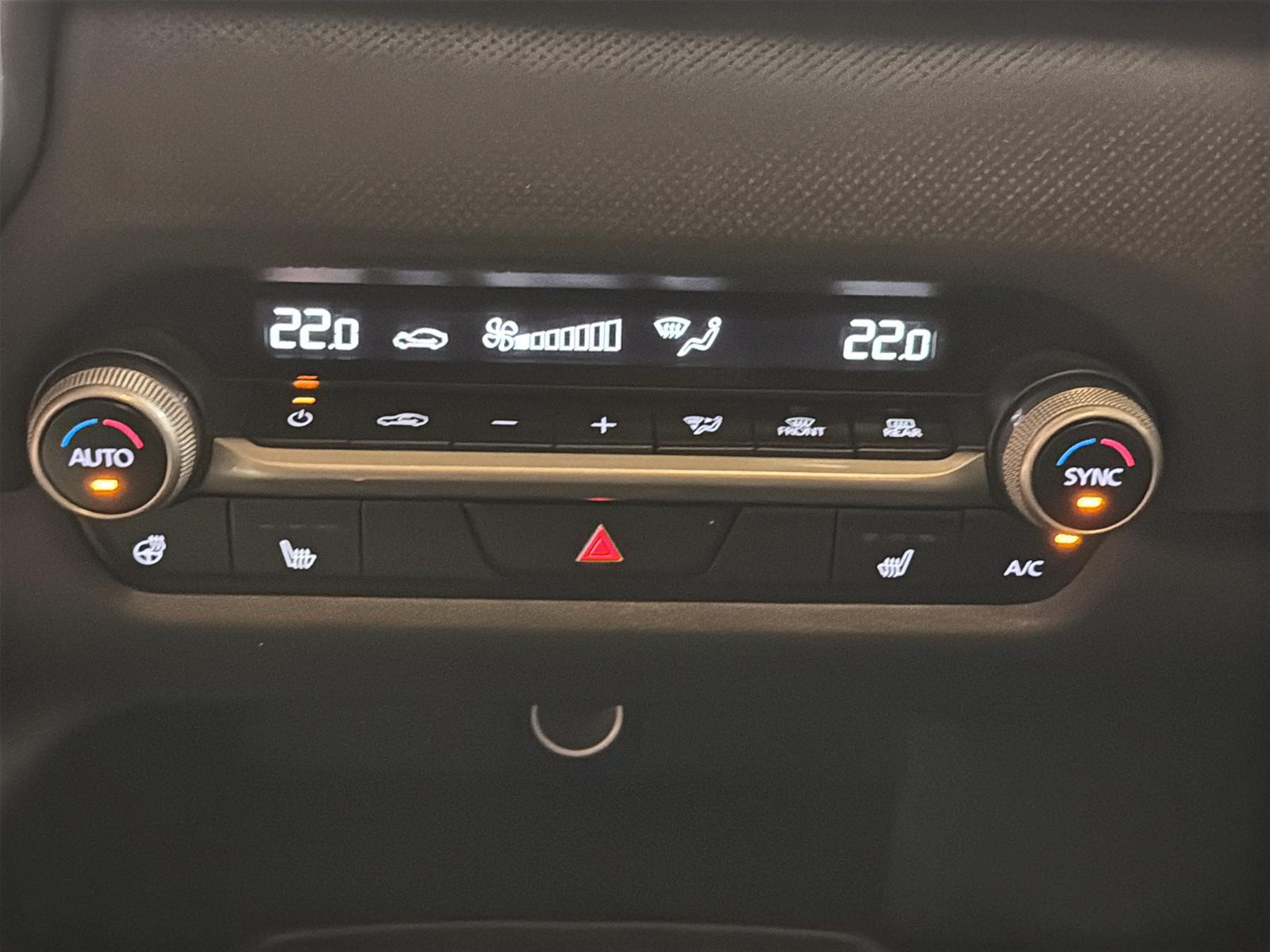 Mazda CX-50 2023 - Image #15