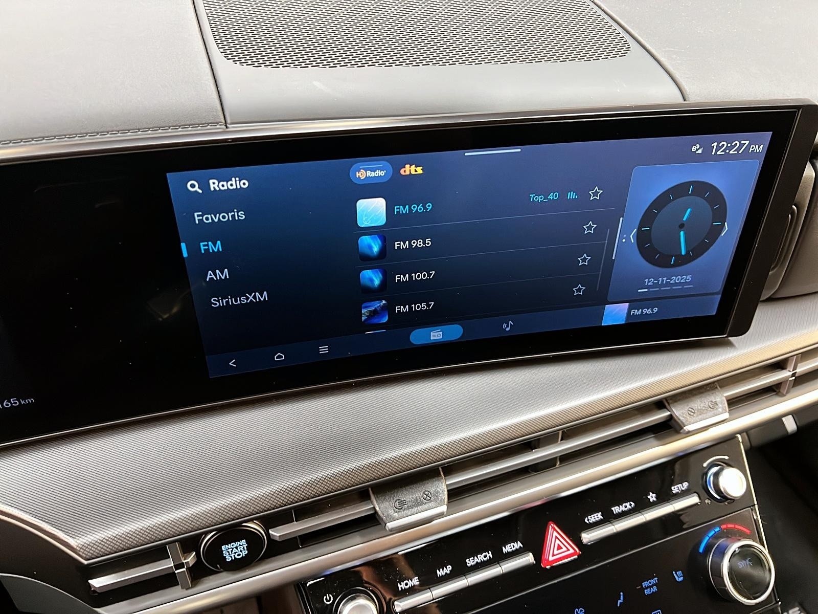 Hyundai Santa Fe XRT CUIR TOIT 4RM 2025 - image #17