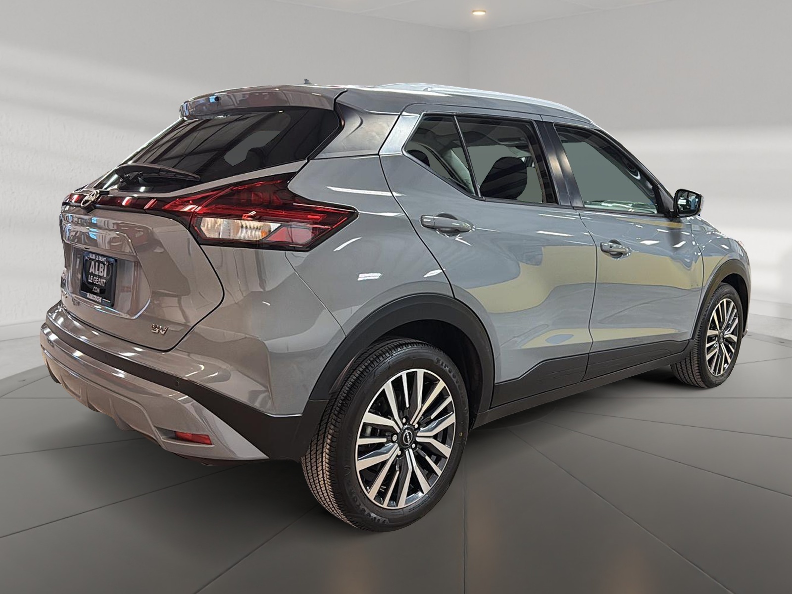 Nissan Kicks SV 2023 - image #4