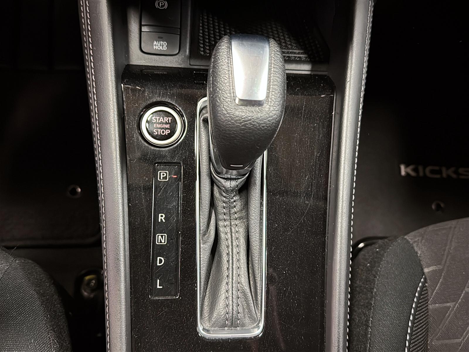 Nissan Kicks SV 2023 - image #13