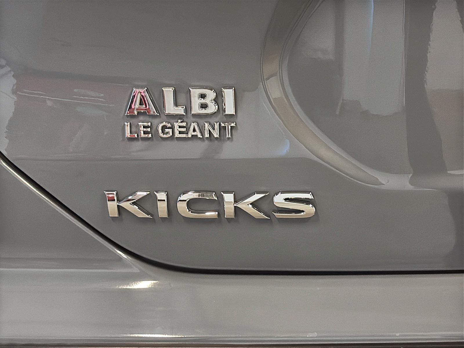 Nissan Kicks SV 2023 - image #24