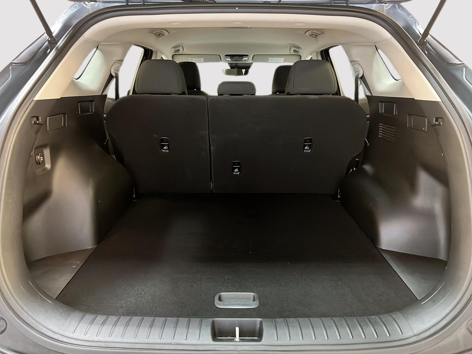 Kia Sportage 2023 - Image #12