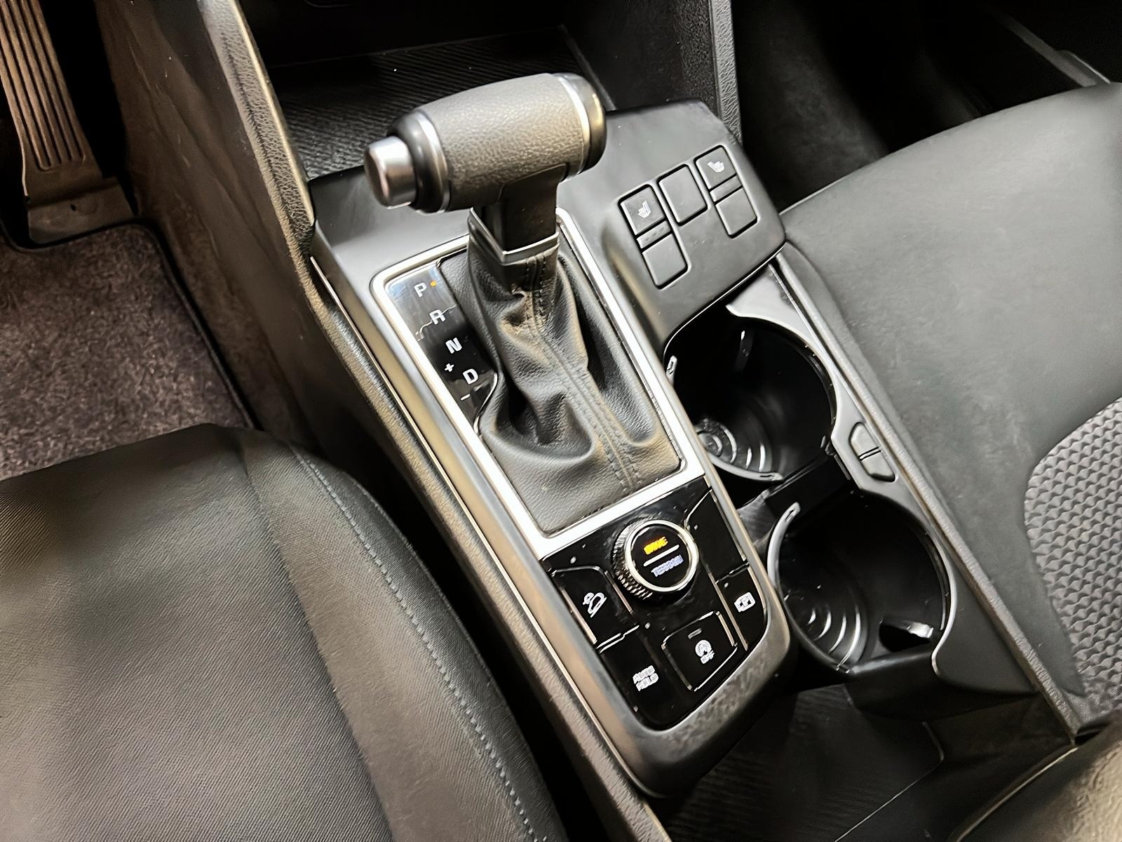 Kia Sportage LX 4RM 2023 - image #13