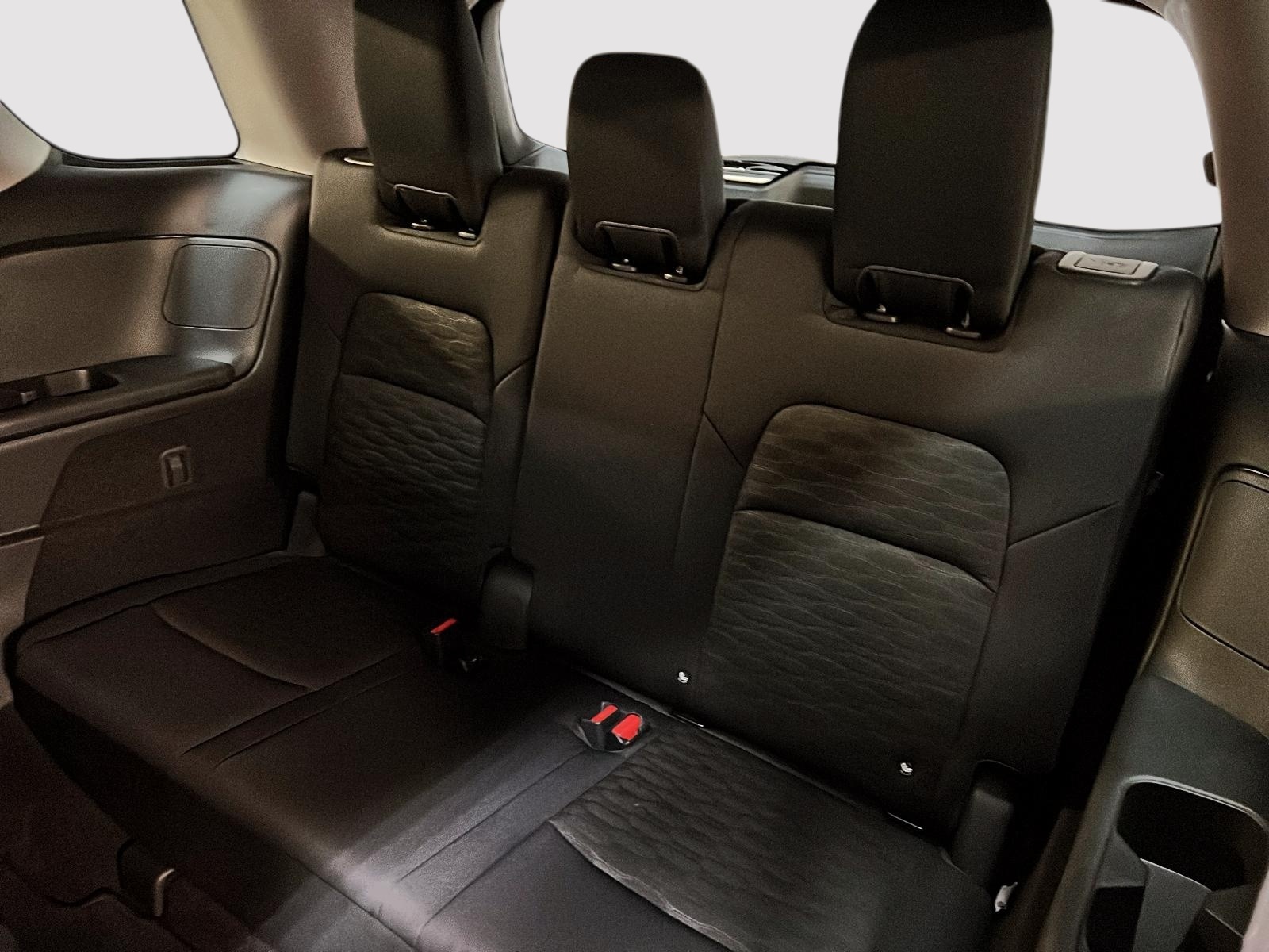 Nissan Pathfinder SV TOIT PANO 4RM 2024 - image #10