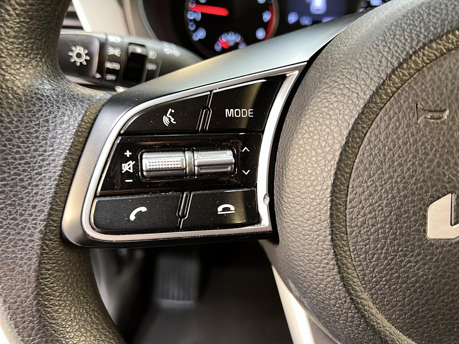 Kia SELTOS LX 4RM 2022 - image #18