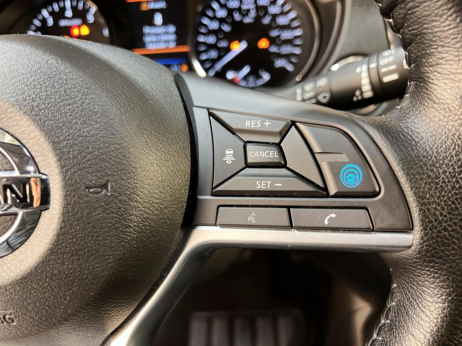 Nissan Qashqai SV TOIT 2022 - image #20