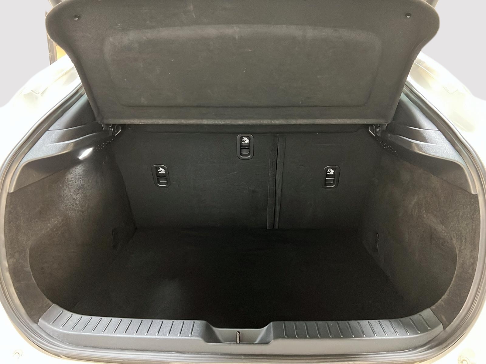 Mazda CX-30 2023 - Image #13