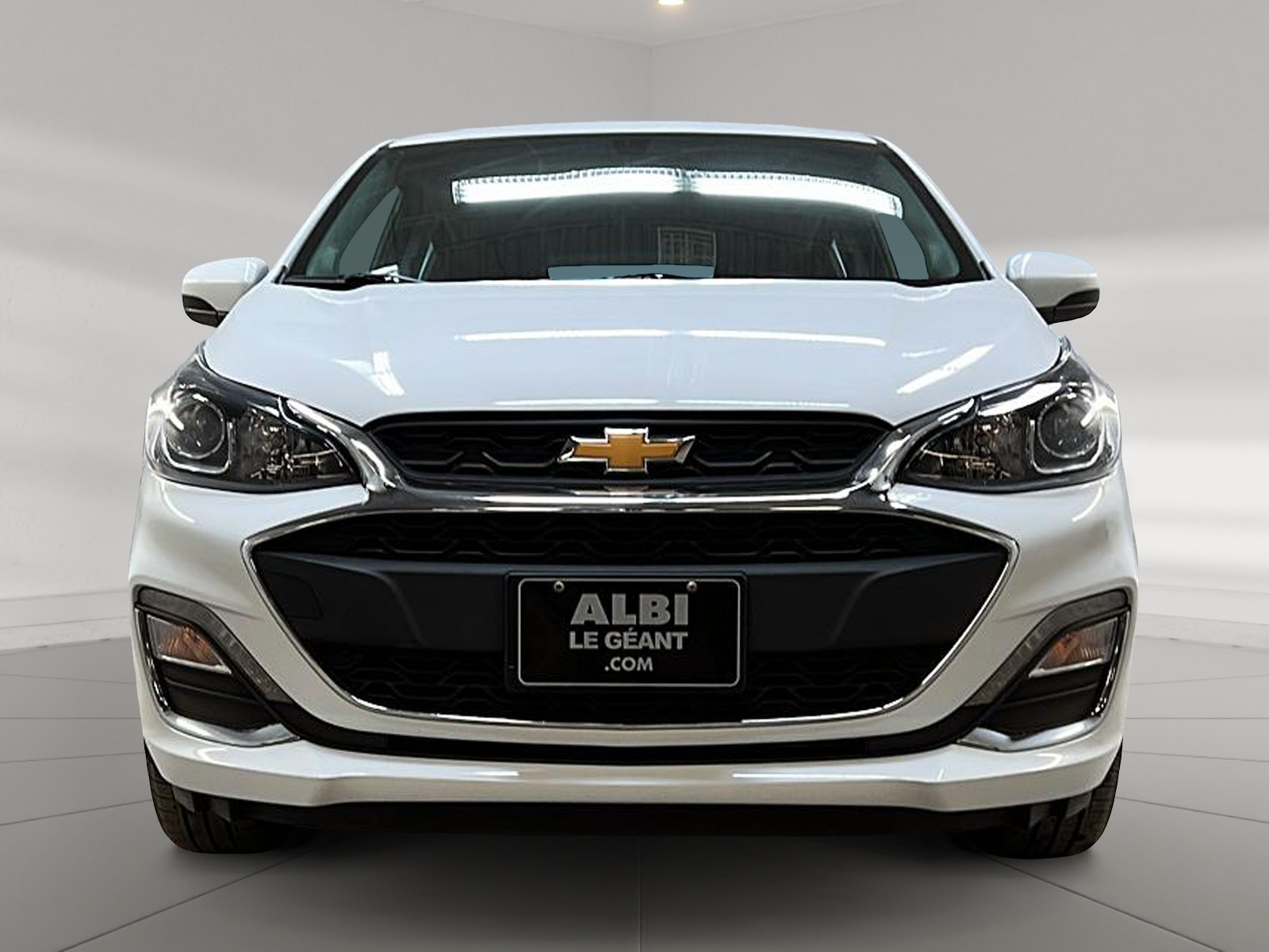 Chevrolet Spark 1LT 2022 - image #2