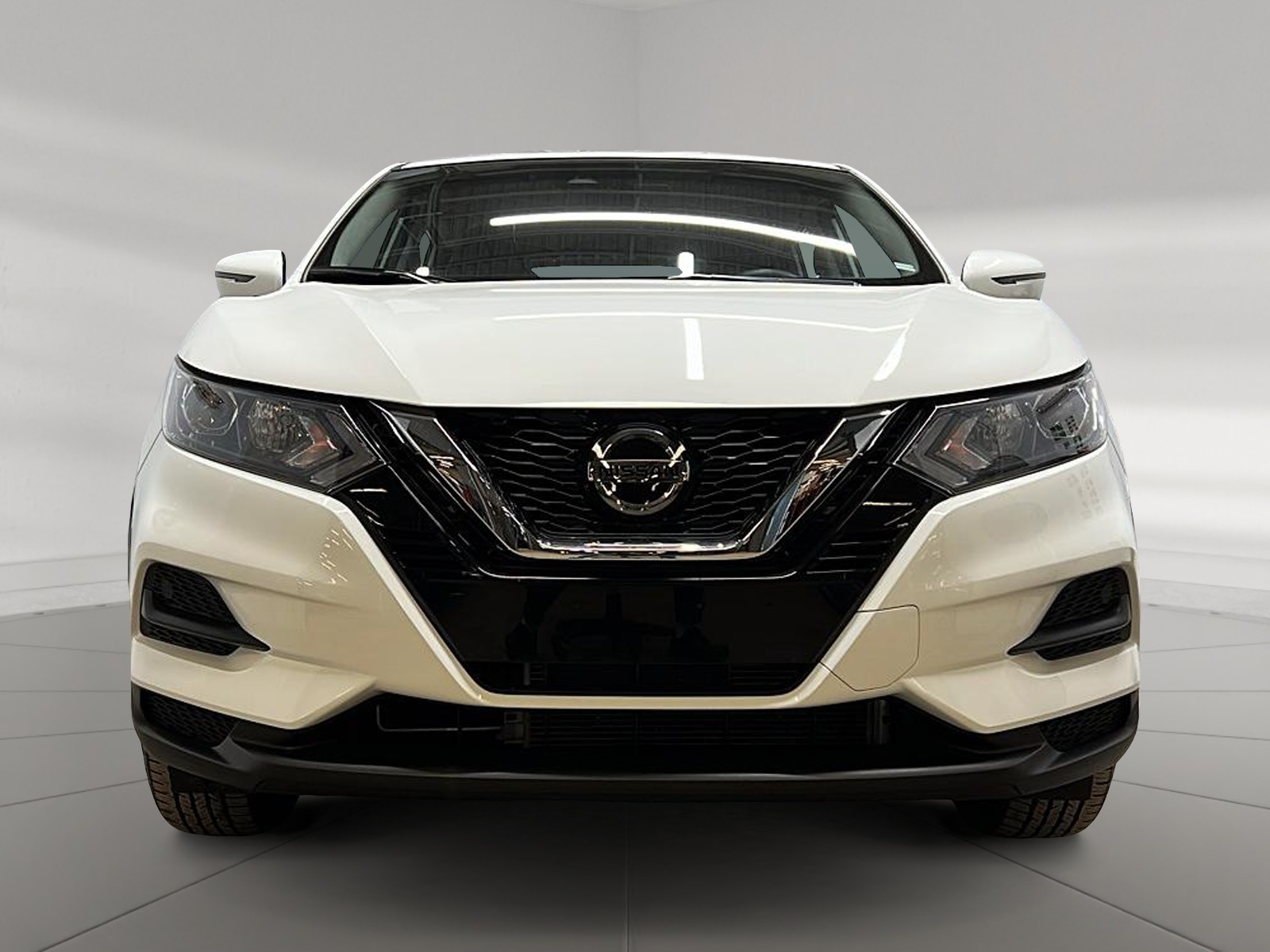 Nissan Qashqai S 2023 — photo 2
