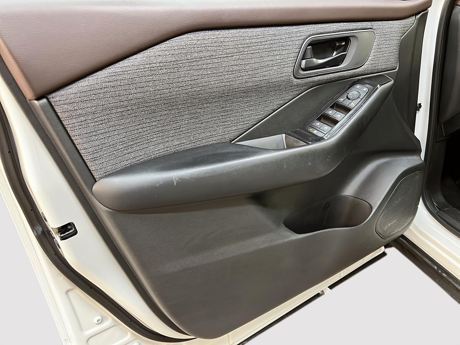 Nissan Rogue 2023 - Image #22